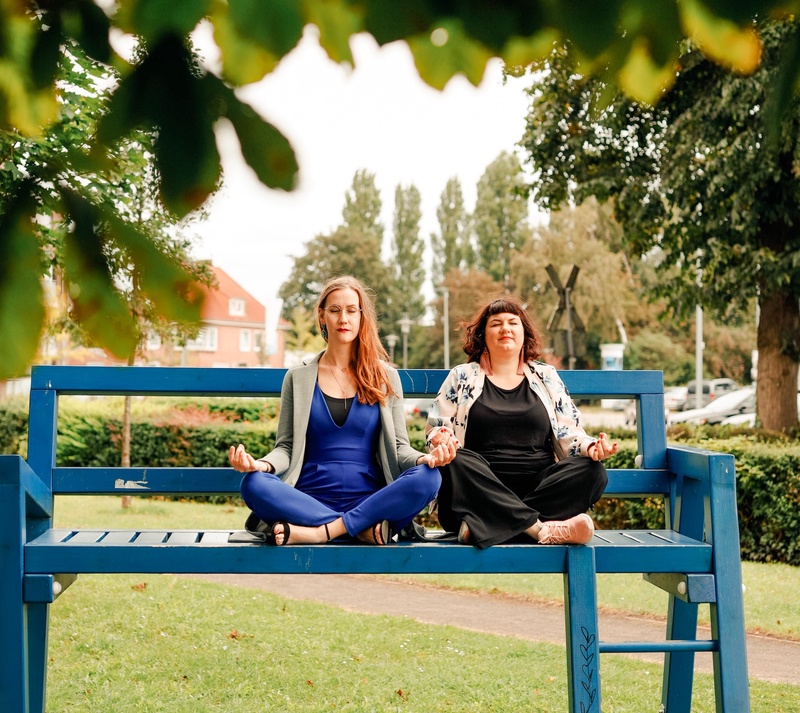 thalea und eva von den freundinnen der nacht